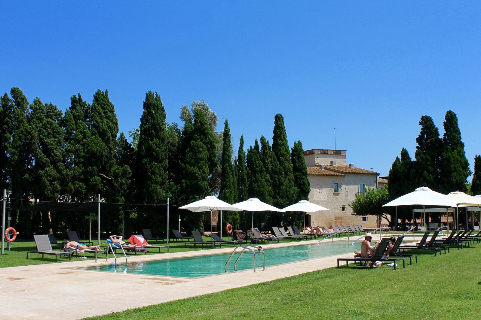Urh - Hotel Moli Del Mig Torroella De Montgri Bagian luar foto