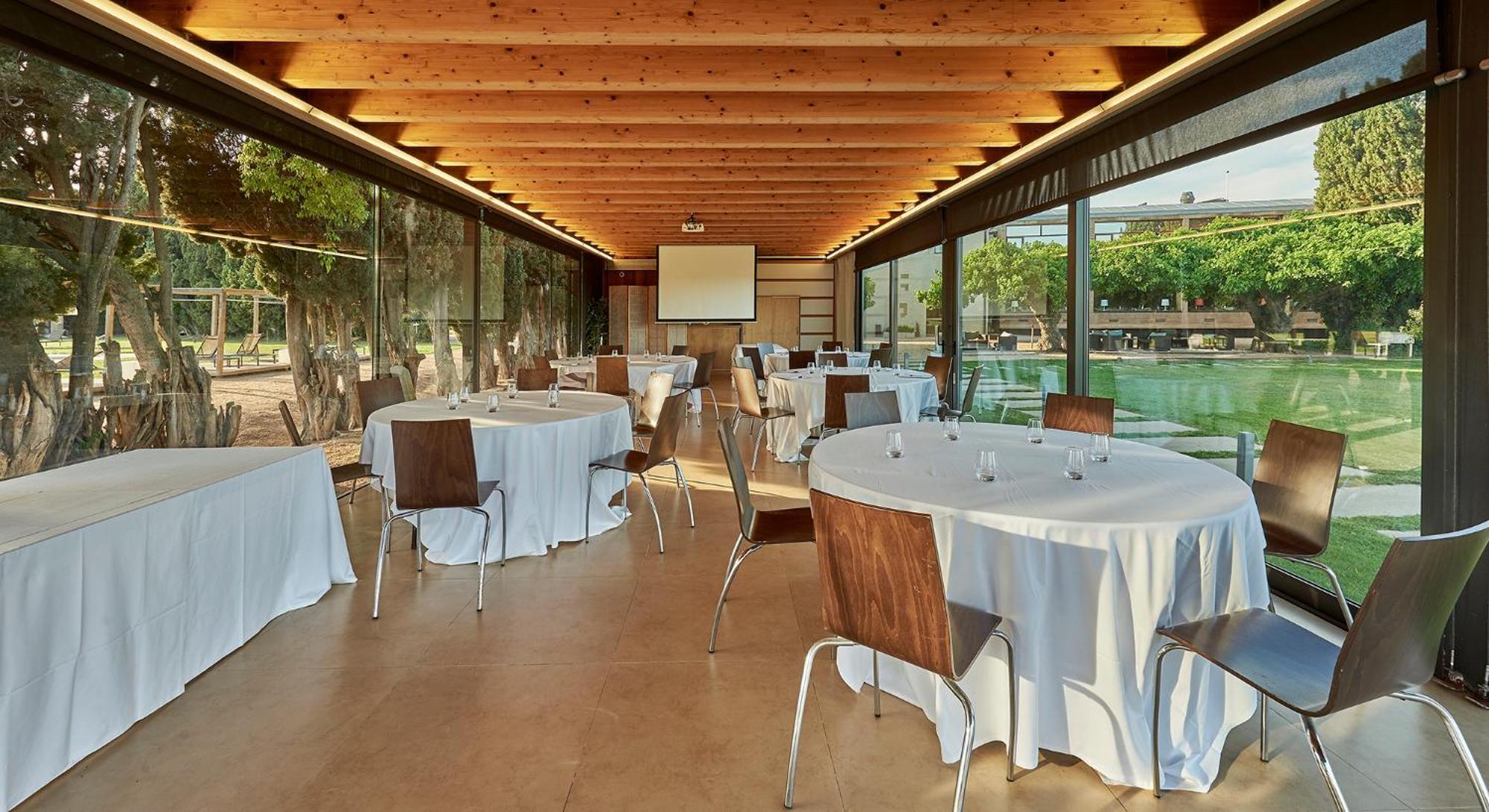 Urh - Hotel Moli Del Mig Torroella De Montgri Bagian luar foto